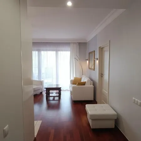 Port 203 * オストルダ