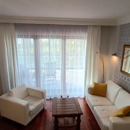 Port 203 * 오스트로다