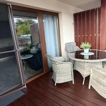 Port 203 * 오스트로다